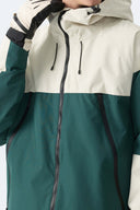 Men's Color-Block Off White & Green Structured Insulated Snow Jacket